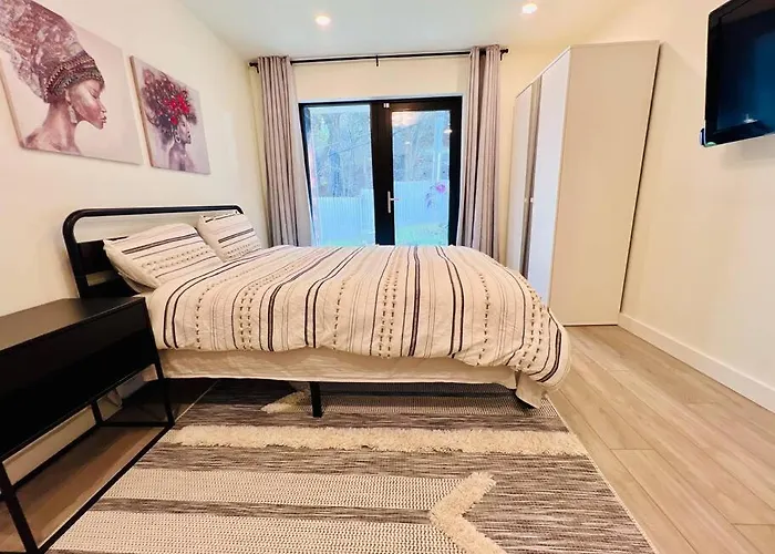 Holiday home The Oasis Luxury With Sauna Gym