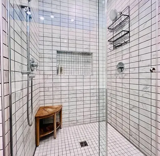 Holiday home The Oasis Luxury With Sauna Gym *