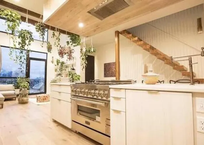 Holiday home The Oasis Luxury With Sauna Gym Pittsburgh