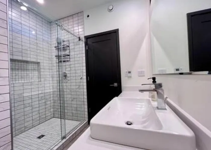 The Oasis Luxury With Sauna Gym Holiday home