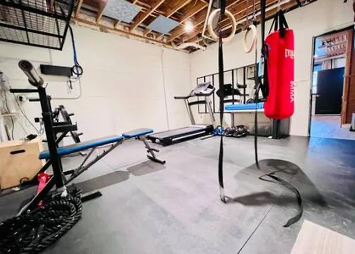The Oasis Luxury With Sauna Gym Pittsburgh